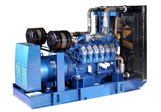 立山康明斯30kw小型柴油二手发电机组 立山康明斯30kw小型柴油二手发电机组